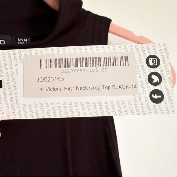 NWT Boohoo Black Tall Victoria Mock neck crop top sz 6 - Picture 3 of 4